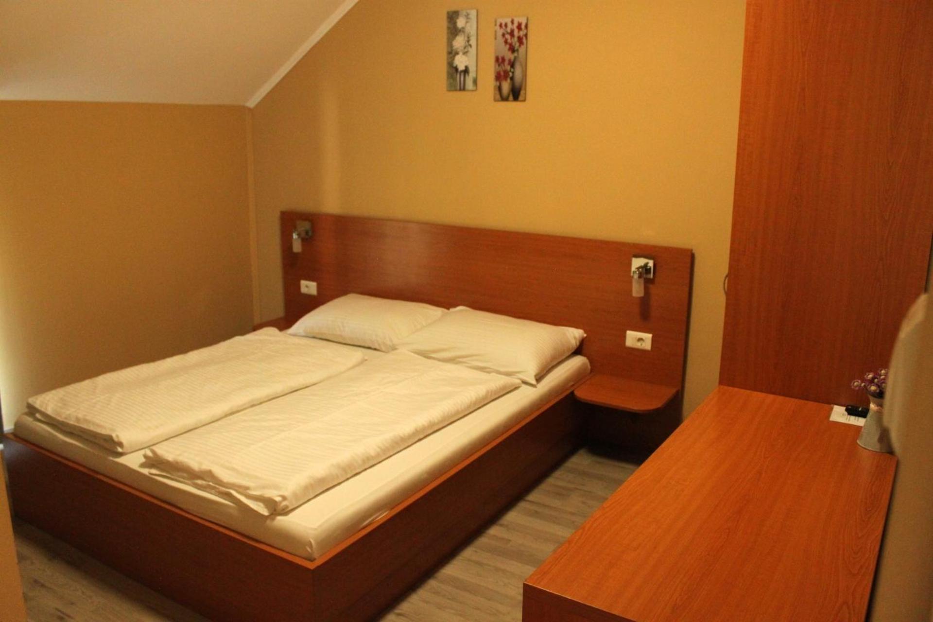 Guesthouse Rezekov Podrum Ястребарсько Екстер'єр фото