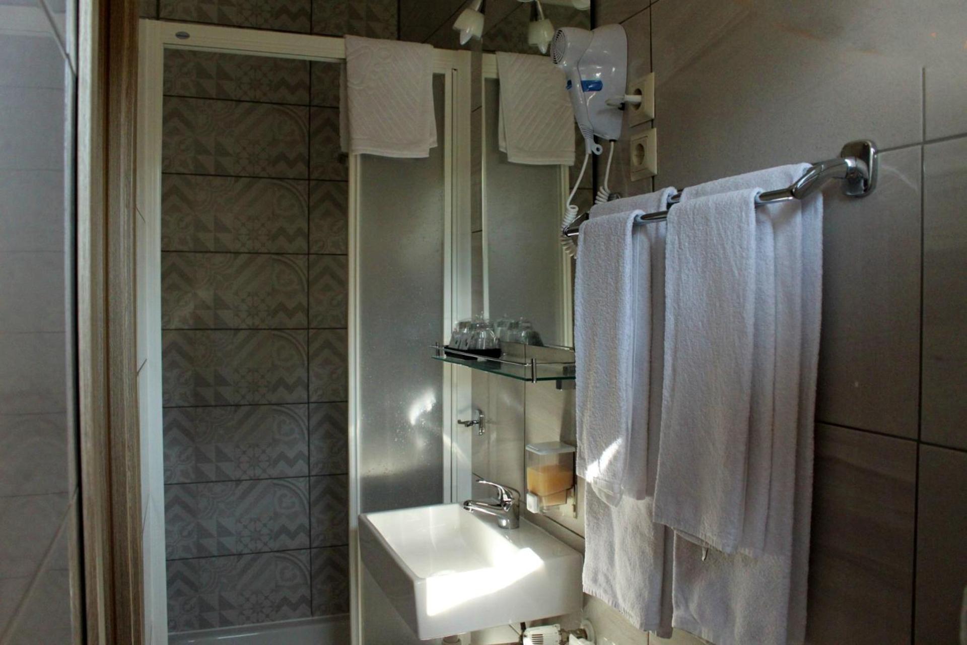 Guesthouse Rezekov Podrum Ястребарсько Екстер'єр фото